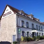 De La Tour Otel