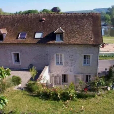 Hotel De La Tour Pont-de-l'Arche