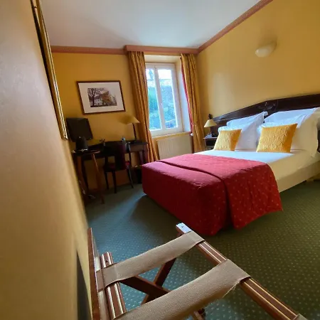 Szálloda De La Tour 3*