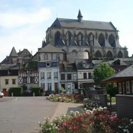 De La Tour Pont-de-lʼArche
