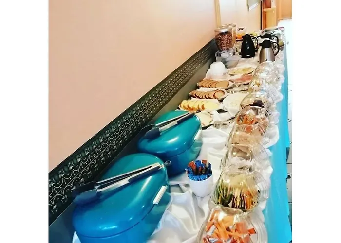 De La Tour Pont-de-l'Arche